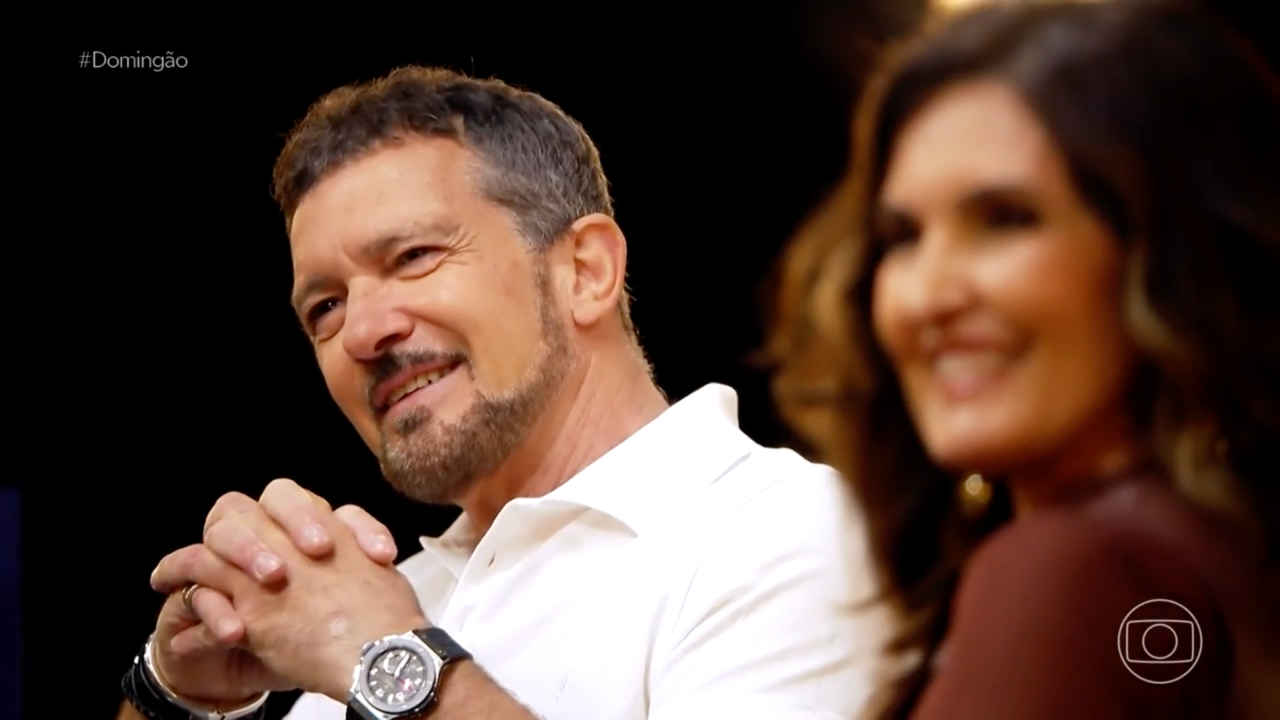 Antonio Banderas e Fátima Bernardes no 'Domingão com Huck' exibido neste domingo, 7