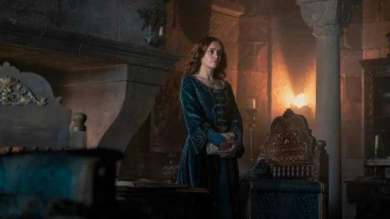 olivia-cooke olivia-cooke