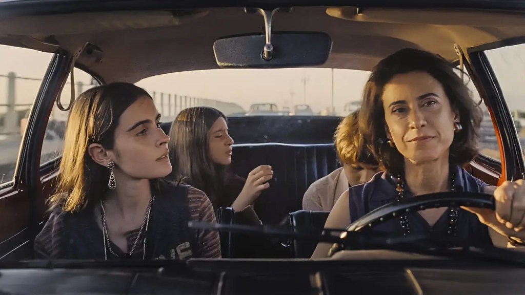 Um ano após a estreia, ‘Ainda Estou Aqui’ ganha mais um importante prêmio