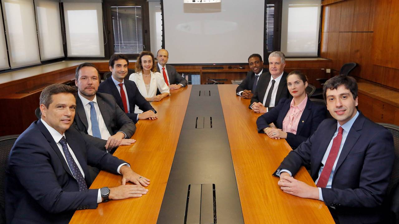 NA MESA - Diretoria do Banco Central: incerteza sobre o comando e o roteiro da instituição