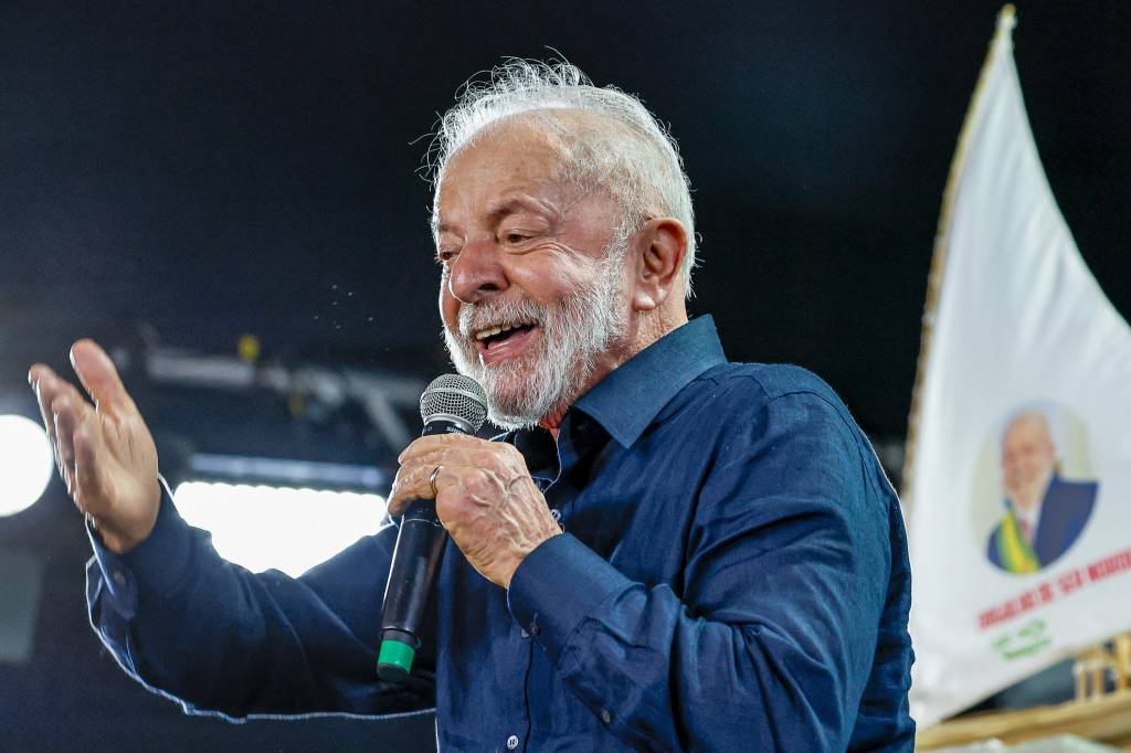 O grande agradecimento de Lula a Eduardo Bolsonaro 