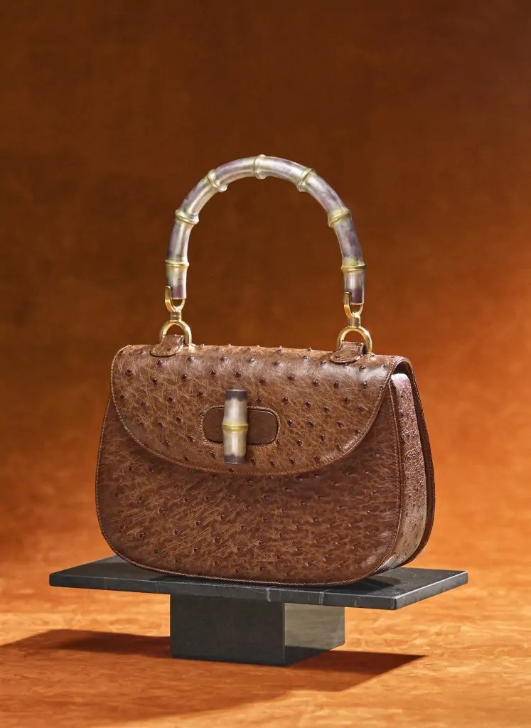 Bolsa icônica de Lady Diana e Beyoncé vira tema de exposição no Japão