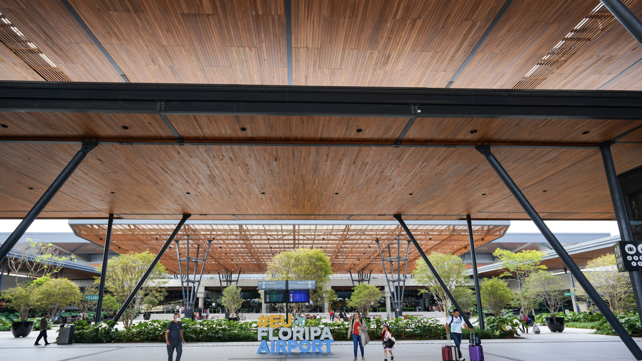 Entrada do Aeroporto Internacional de Florianópolis