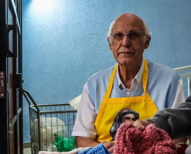 O motivo da ligeira internação de padre Júlio Lancellotti