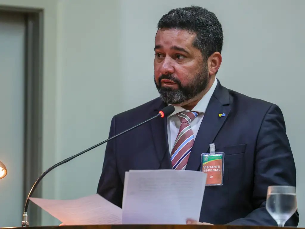 Sindicato pede para MPF investigar chefe dos Correios por improbidade