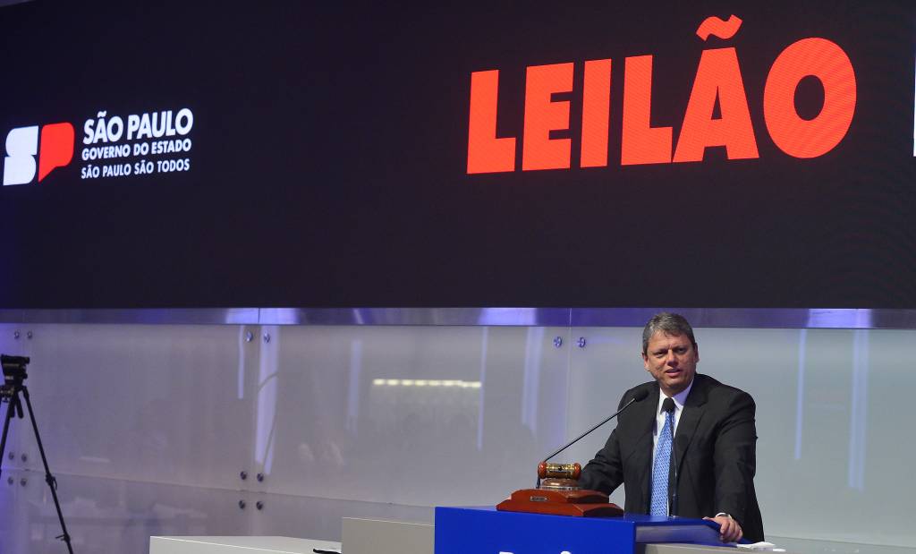 Escolas, loterias e estradas: Tarcísio fará 4 leilões logo após a eleição