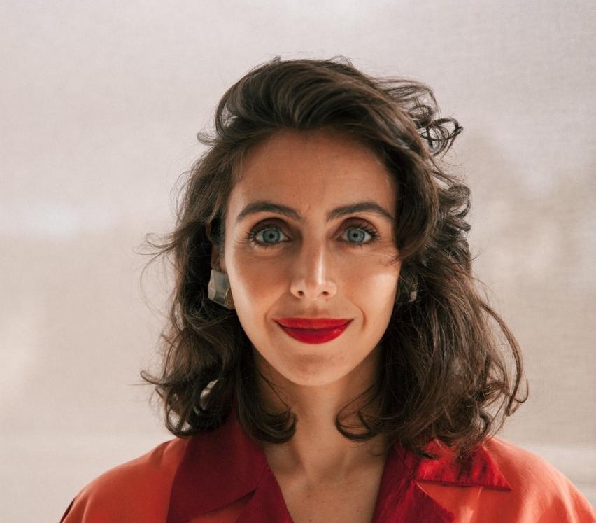 Mulher de Gregório Duvivier, Giovanna Nader fala de moda, arte e política