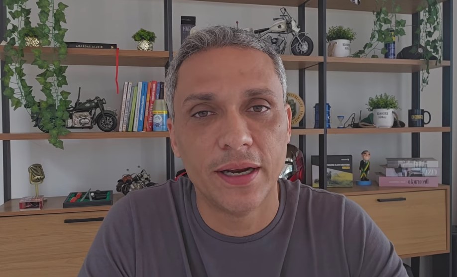 A reação do deputado Gustavo Gayer após ser alvo da PF