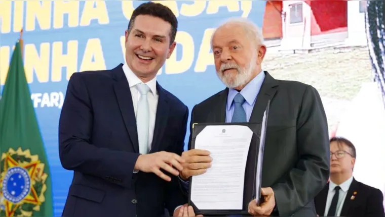 Meta do MCMV é atender 3 milhões de famílias até o fim do ano, diz ministro das Cidades