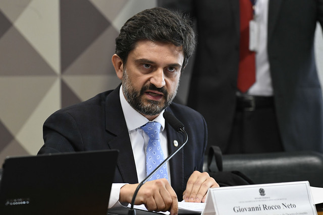 Ministério do Esporte quer punir crime em ‘jogo do tigrinho’ no YouTube