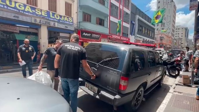 Doze são presos durante cerco policial contra a ‘gatonet’ em São Paulo