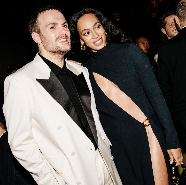 Namorada de Leonardo DiCaprio é estrela de gala da Gucci em Los Angeles