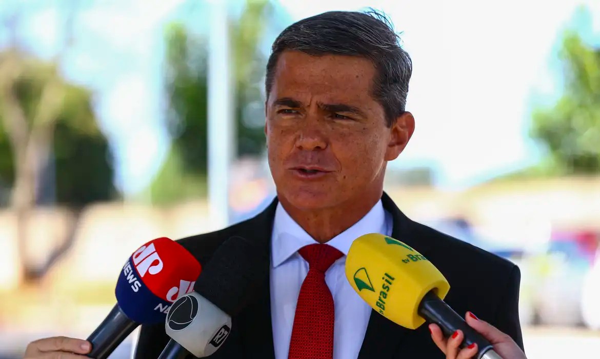 Em pedido a Moraes, general condenado por trama golpista alegou dificuldades financeiras