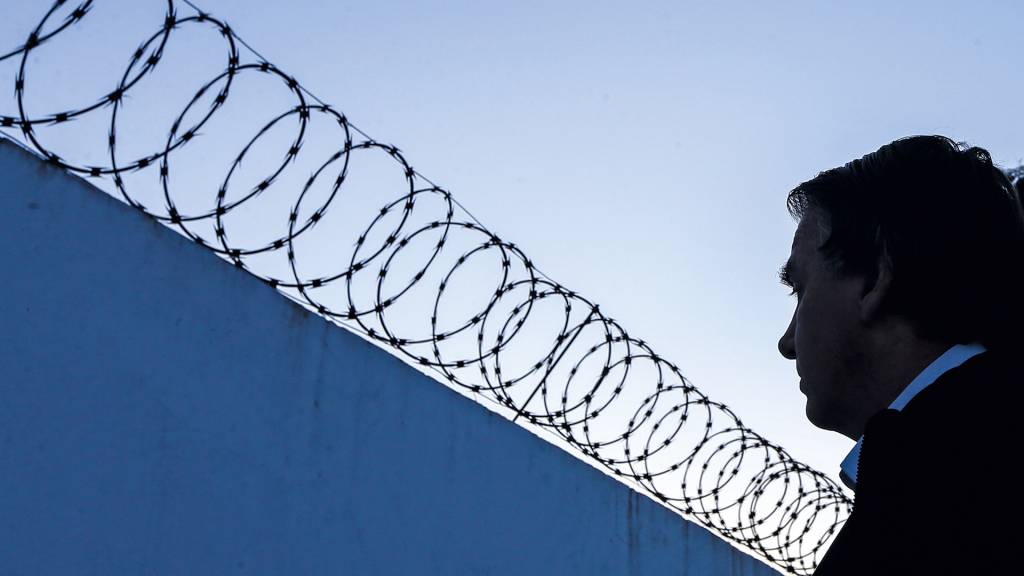 Cerco a Bolsonaro se fechou em 2024, mas desfecho do caso tem longo caminho