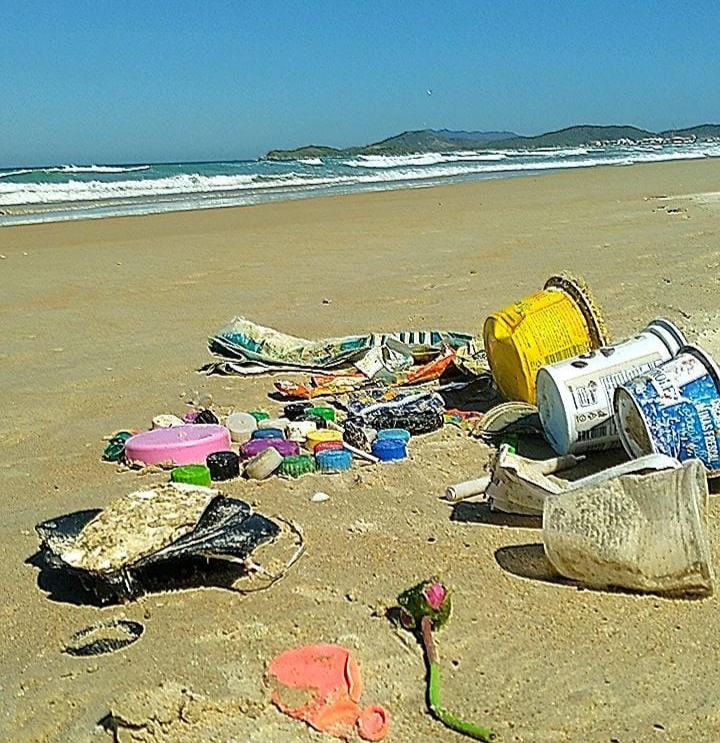 Brasil é criticado pela atuação na conferência mundial do plástico