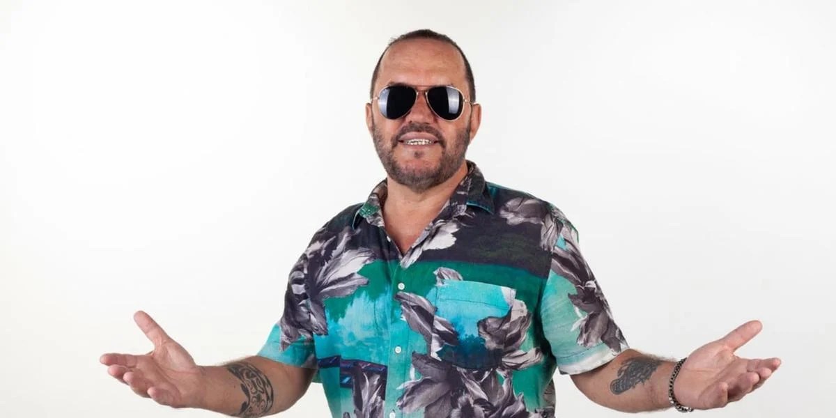 A reunião tensa de gravadora de Adele e músico que acusa cantora de plágio