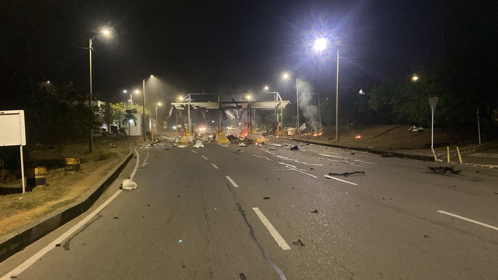 Cinco pessoas ficam feridas após série de explosões na fronteira Colômbia-Venezuela