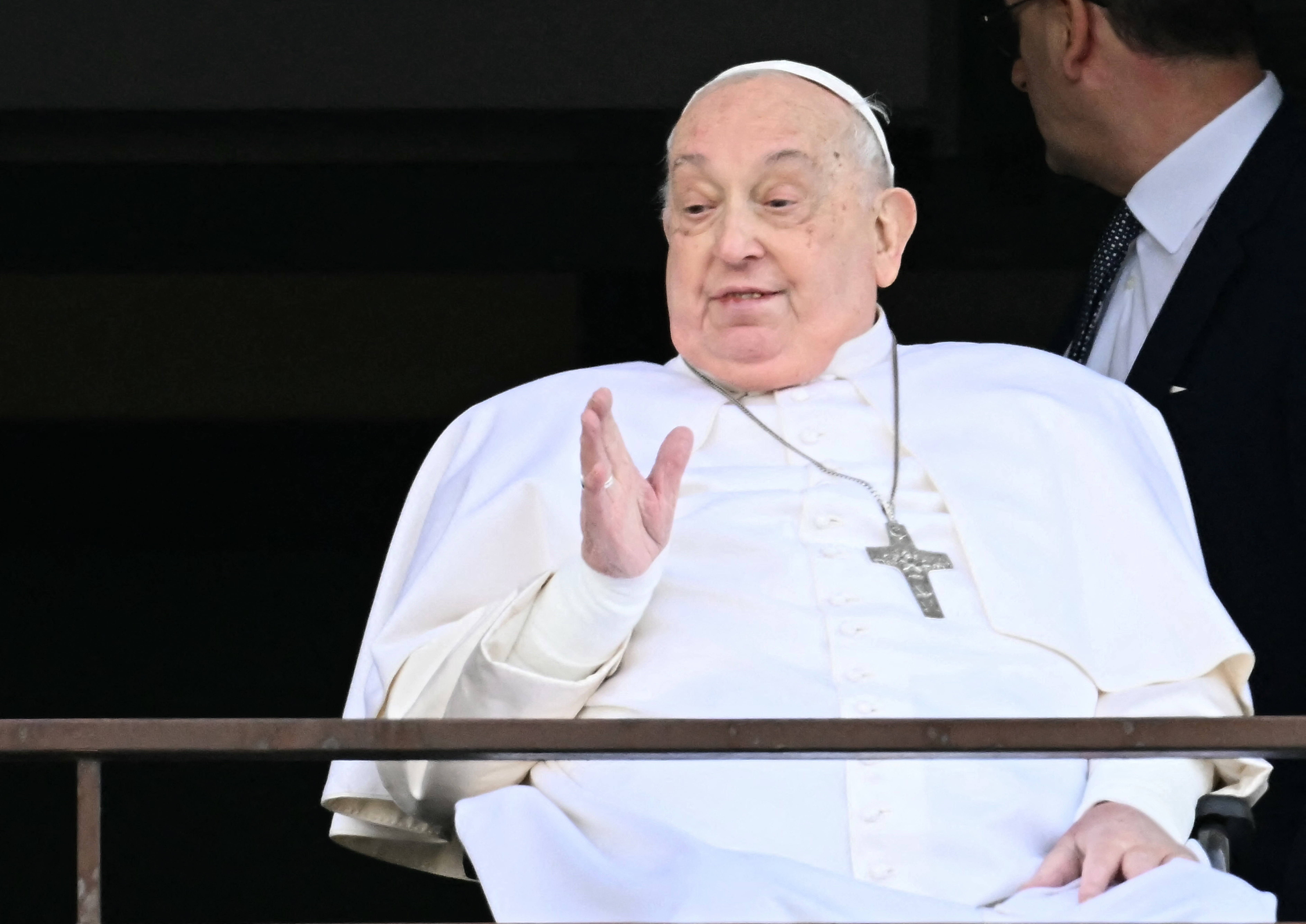 O encontro privado do Papa Francisco com o Rei Charles