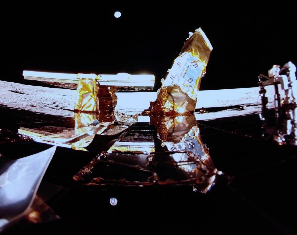 Módulo lunar privado Blue Ghost chega à Lua sem incidentes; veja vídeo