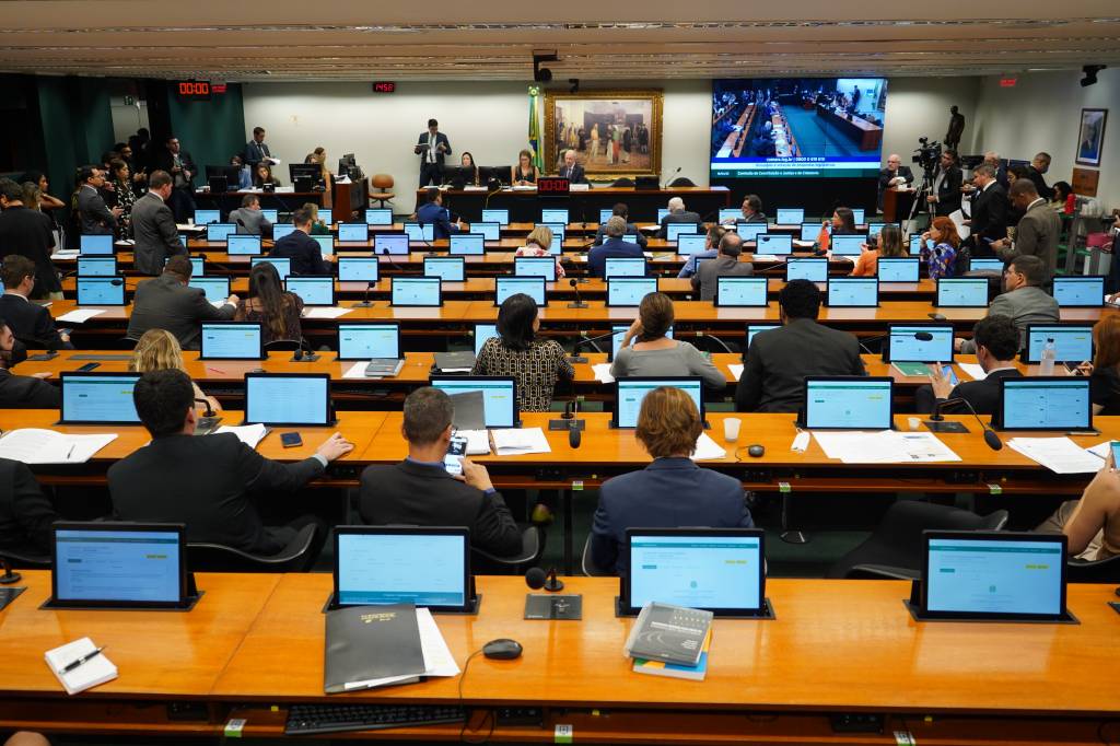 Lei Maria da Penha: as três mudanças que estão na pauta da Câmara