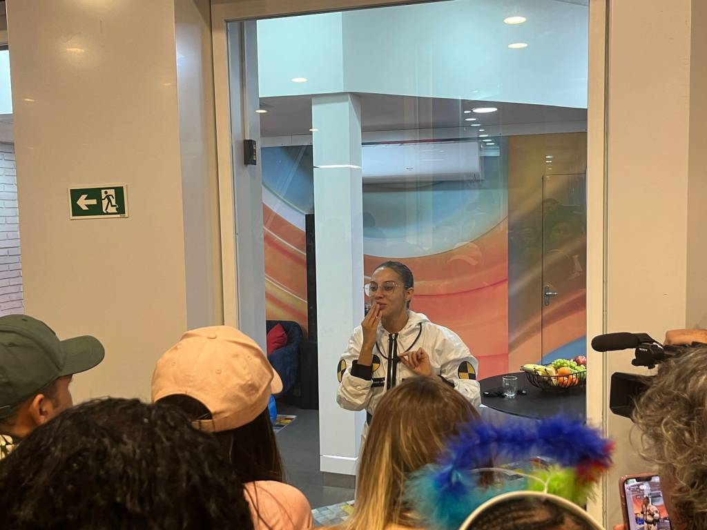 BBB 25: Cartazes em shopping mostram rumo ‘sonolento’ do reality da Globo