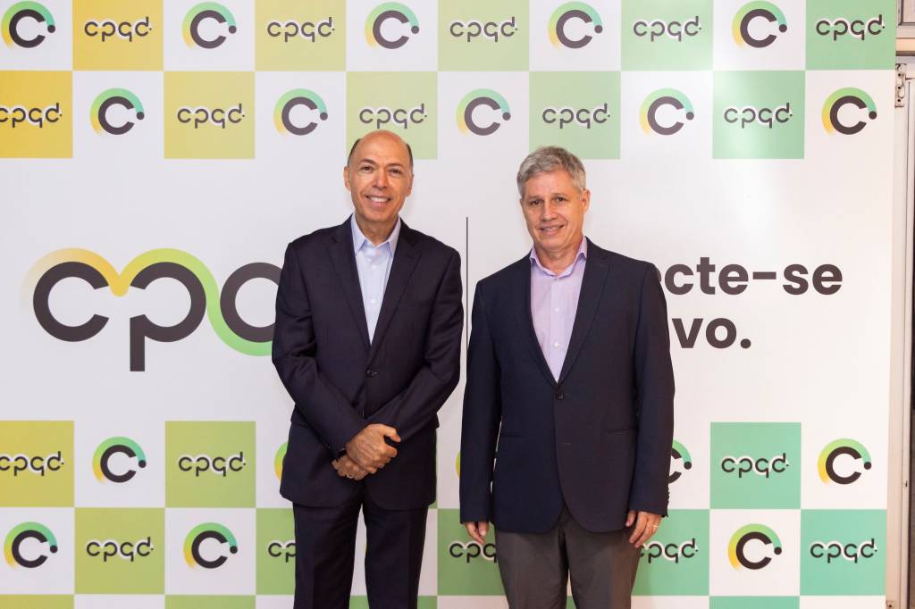 Paulo Teixeira anuncia convênio com CPQD para levar conectividade ao campo