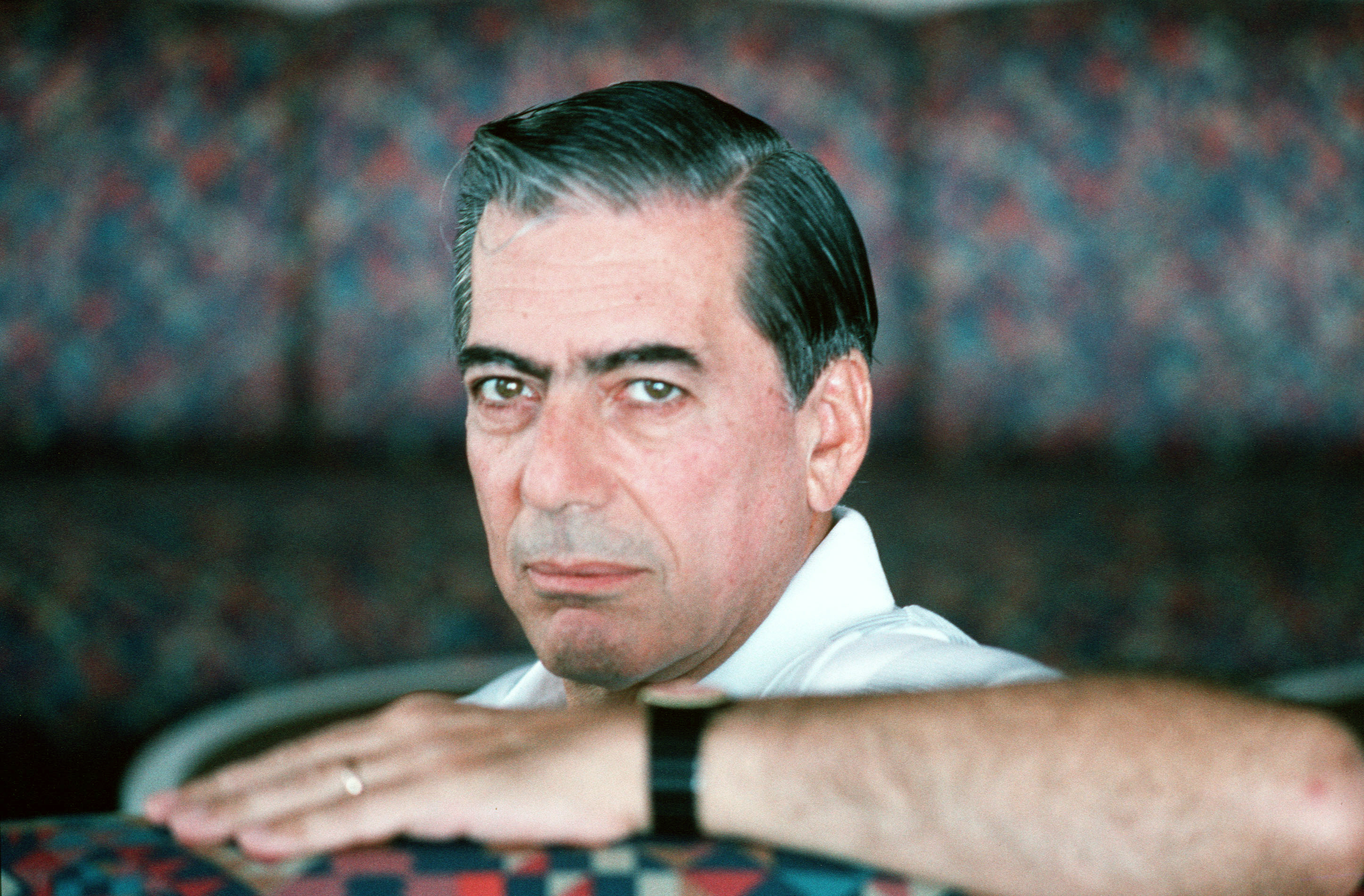 Escrevinhador, mulheres e política: vale a pena lembrar Vargas Llosa