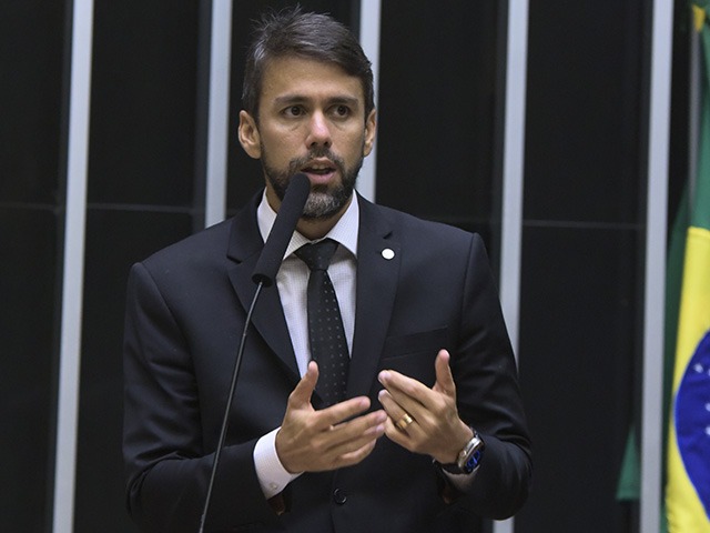 Pedro Lucas se reúne com Rueda e Alcolumbre para decidir sobre ministério