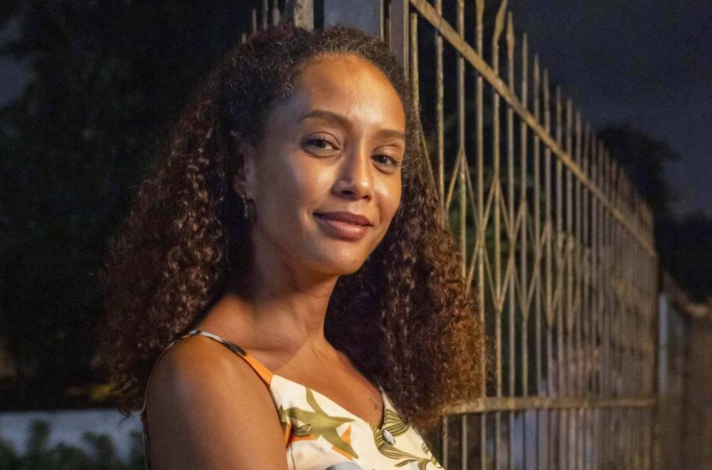 Manuela Dias e a polêmica quente de ‘Vale Tudo’: ‘Raquel sempre foi preta’