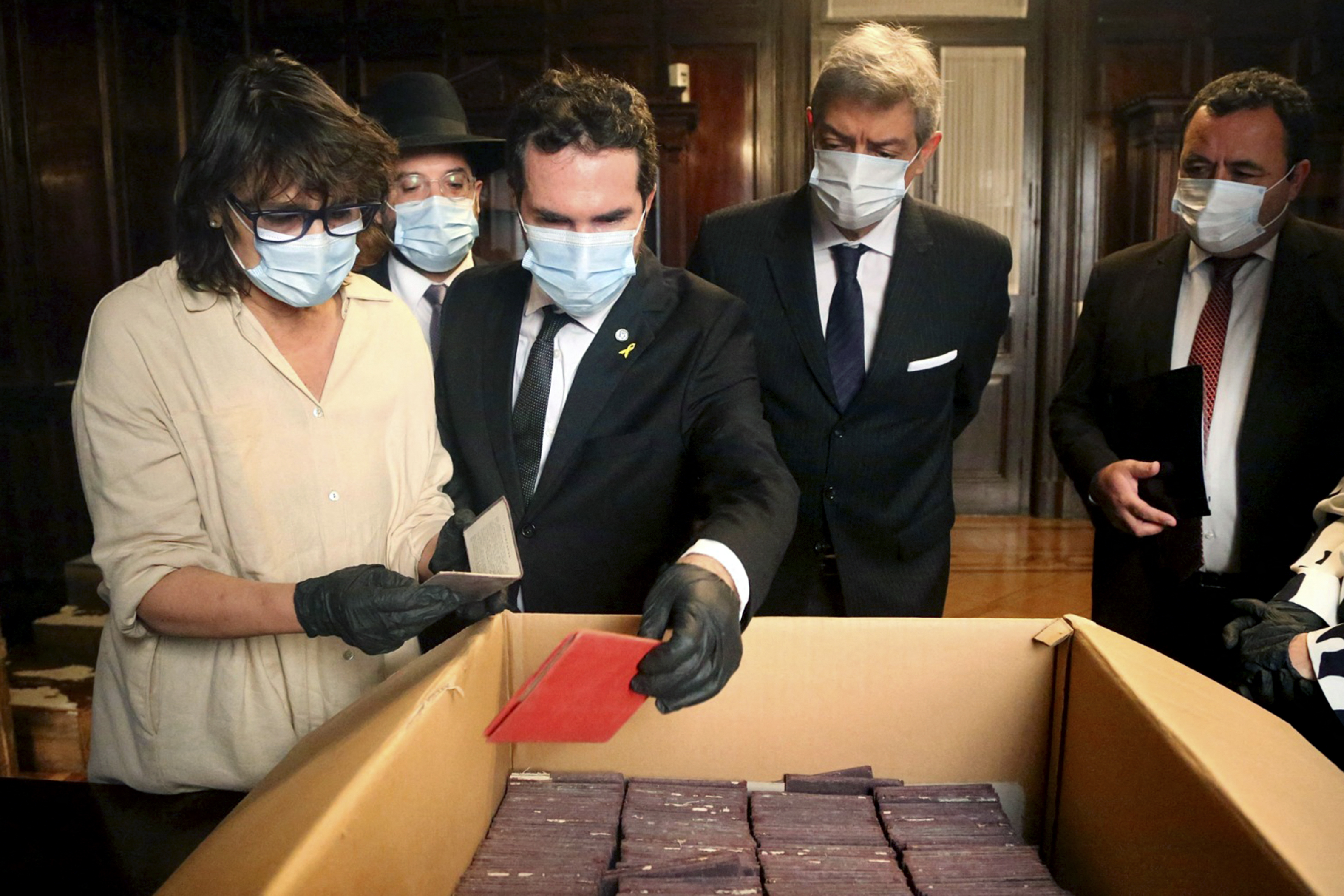 Documentos nazistas são descobertos ‘por acaso’ em porão da Suprema Corte argentina
