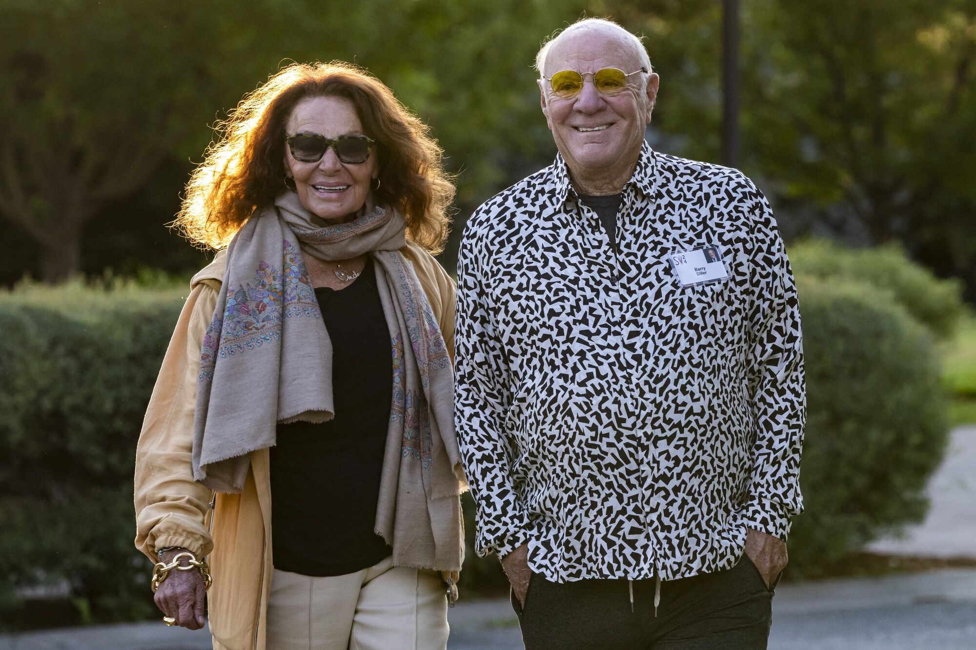 Marido da estilista Diane von Fürstenberg se assume gay: 24 anos casado