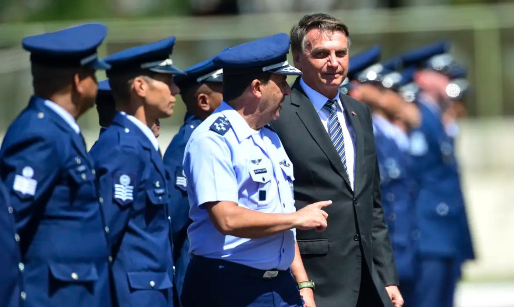 A desconfiança do ex-comandante da Aeronáutica sobre as intenções de Bolsonaro