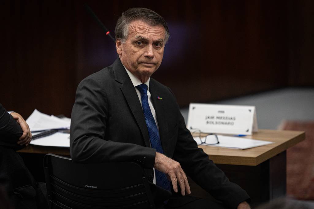 Prisão domiciliar de Bolsonaro não deverá ser submetida à Primeira Turma