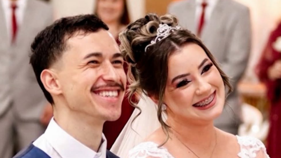 Noivo desmaia no próprio casamento