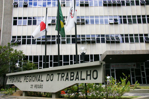 Deputados aprovam vagas de juízes do trabalho após 11 anos de tramitação