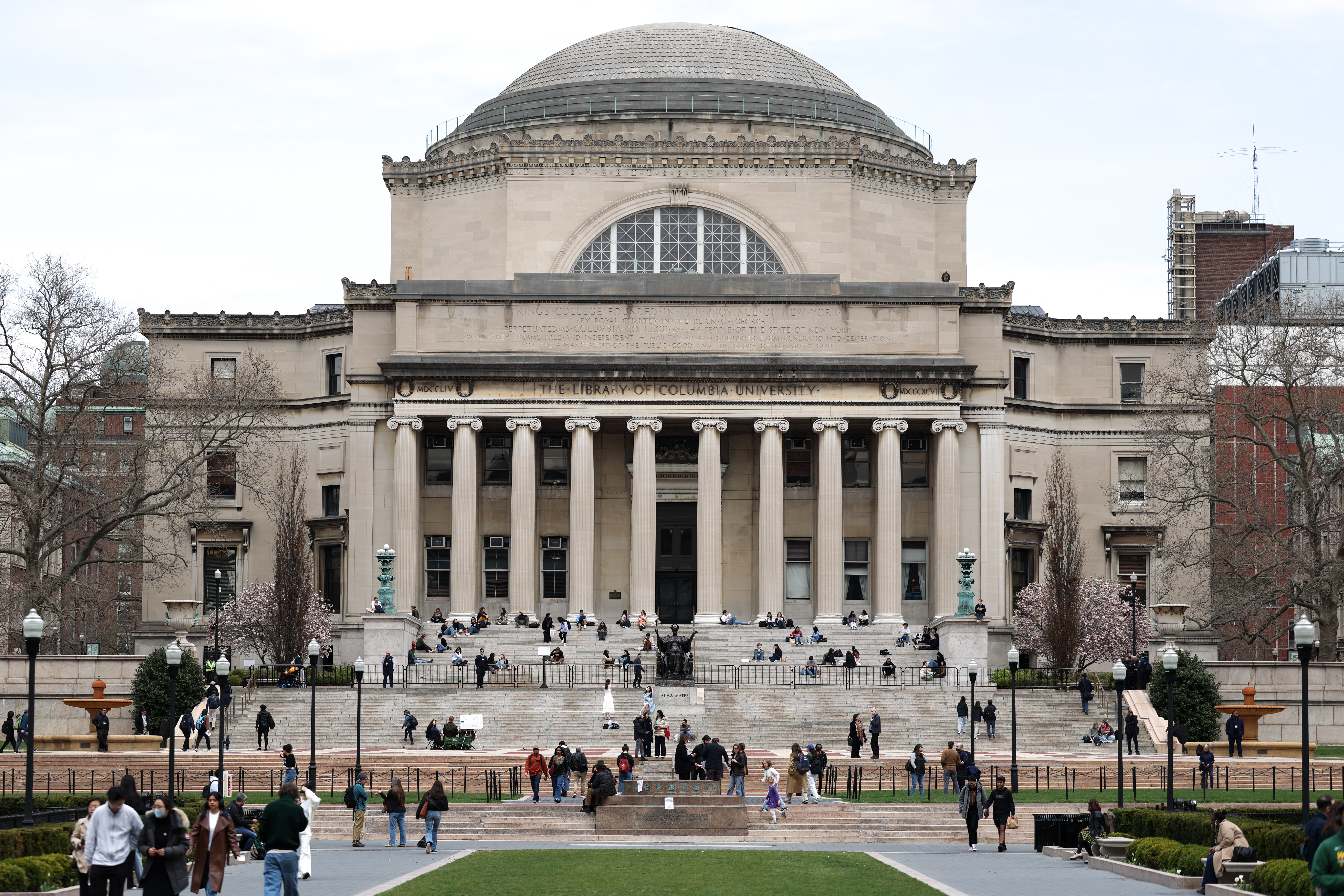 Columbia concorda em pagar mais de R$ 1,2 bi em acordo com governo Trump