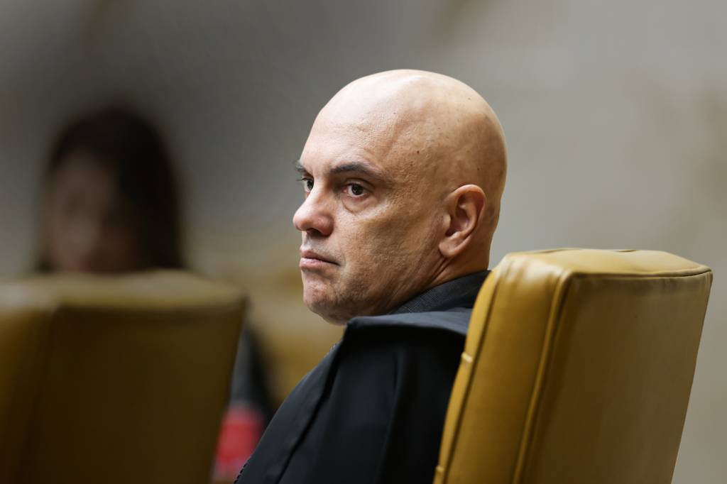 STF veta depoimento de militares fardados na ação da trama golpista