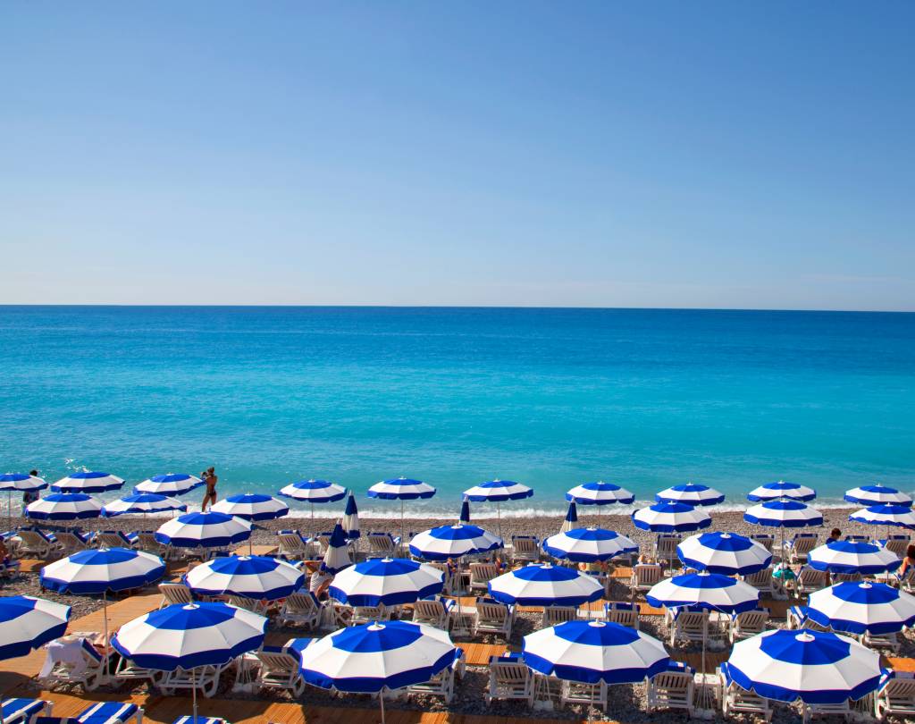 À beira de um ataque de nervos: governo francês propõe diminuir feriados