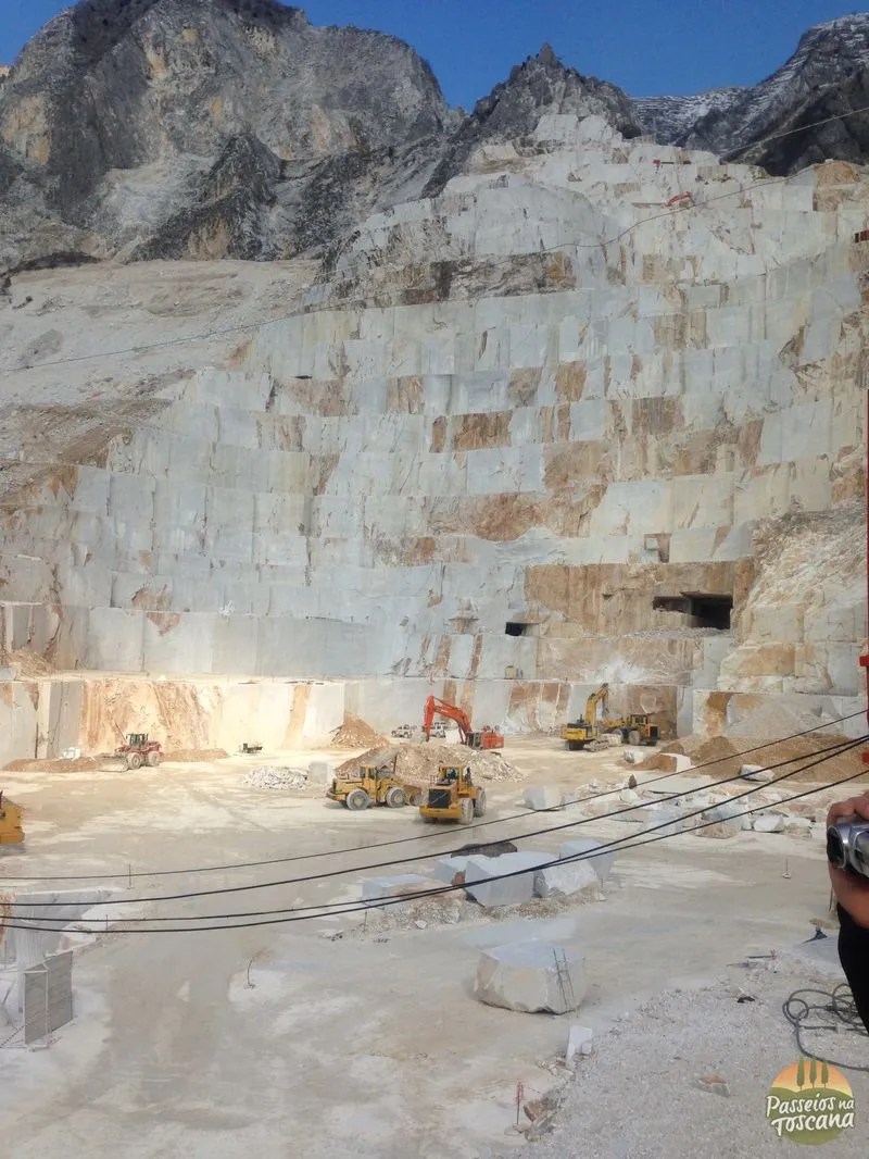 A dura concorrência das pedras brasileiras contra o mármore importado