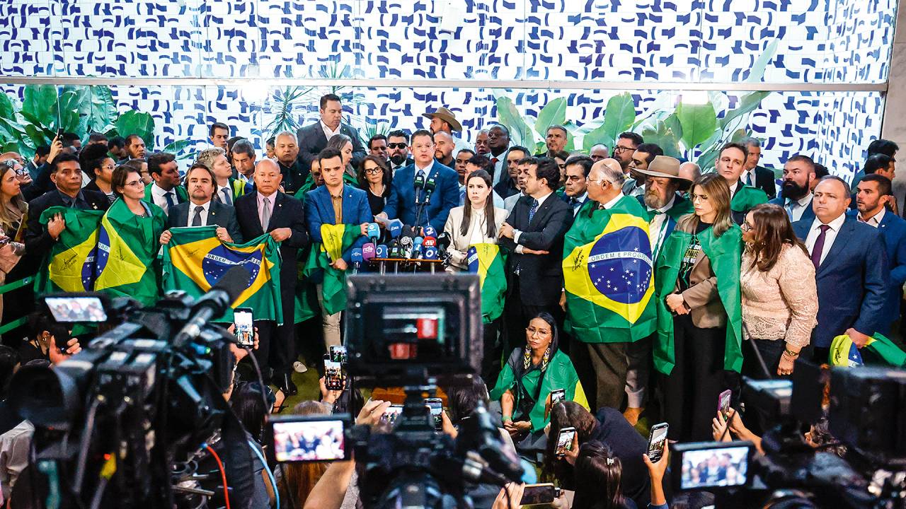 REAÇÃO - Parlamentares da direita na Câmara: tentativa de encerrar recesso foi frustrada pelo presidente Hugo Motta