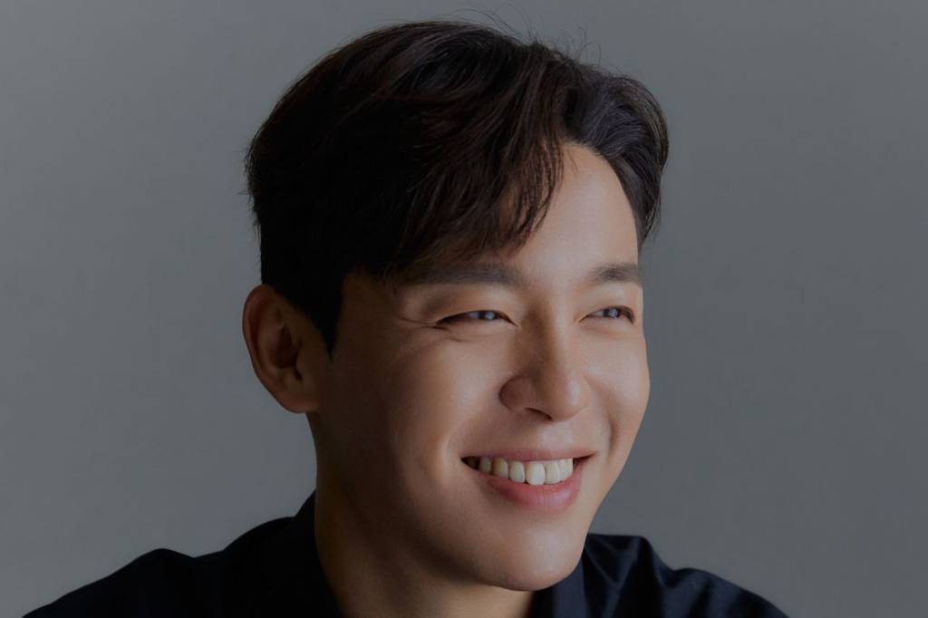 Guru do skincare coreano propõe nova forma de encarar o envelhecimento