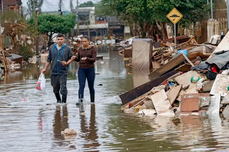 Contribuições para situações emergenciais passaram de 13%, em 2022, para 30%, em 2024, ano marcado por secas, incêndios e enchentes, como a do Rio Grande do Sul