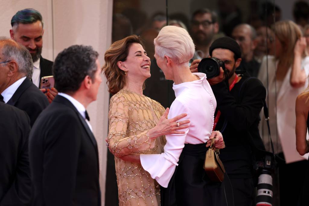 Amigas para sempre: o encontro de Fernanda Torres e Tilda Swinton