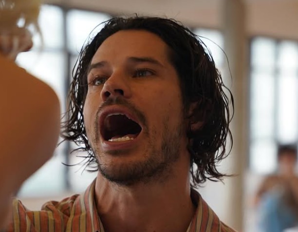 As primeiras imagens de José Loreto como Chorão para filme