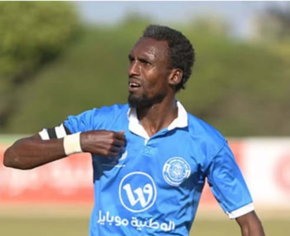 ‘Pelé da Palestina’ é morto em ataque israelense enquanto aguardava ajuda humanitária em Gaza