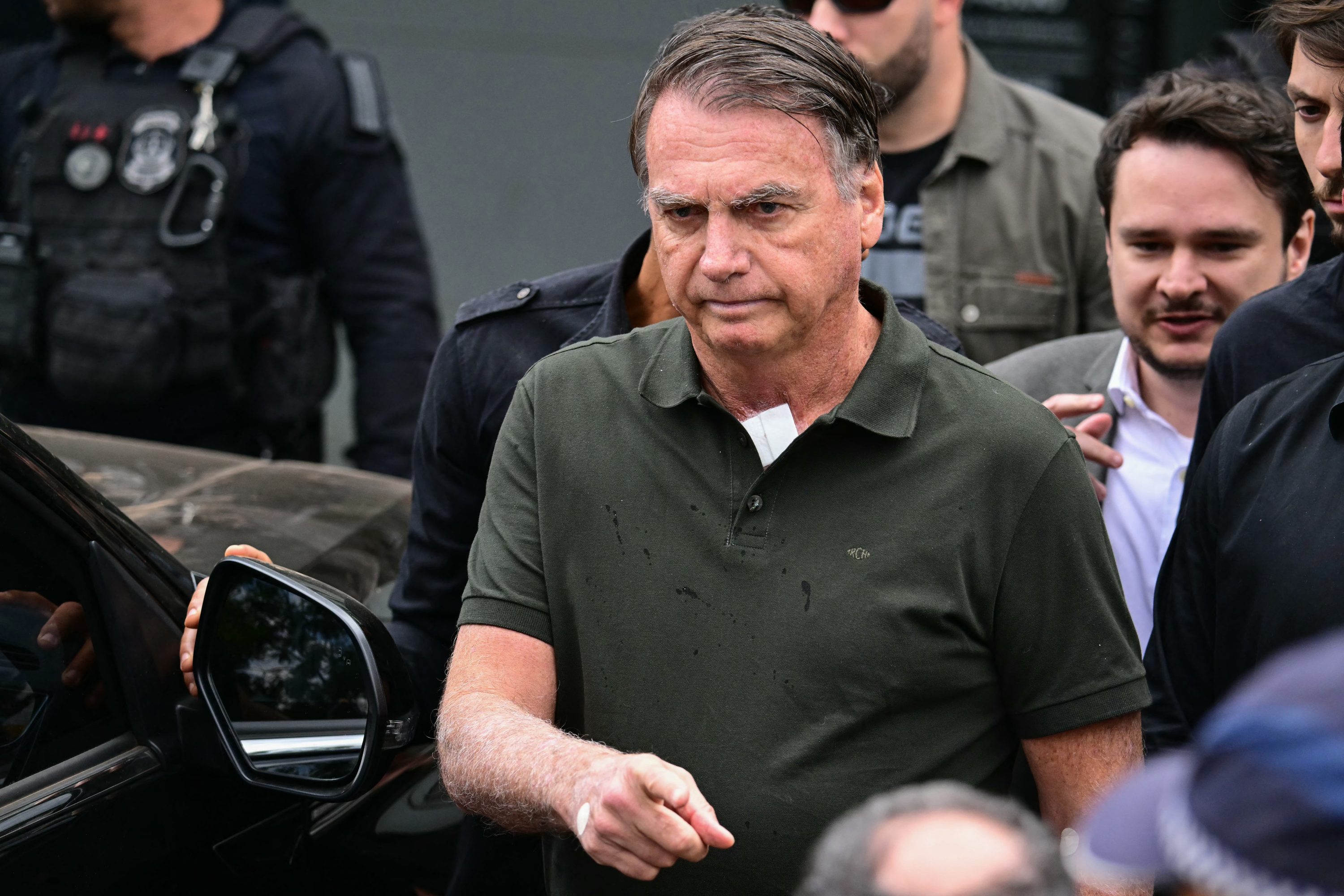 Como é a rotina médica de Bolsonaro na prisão, segundo Moraes