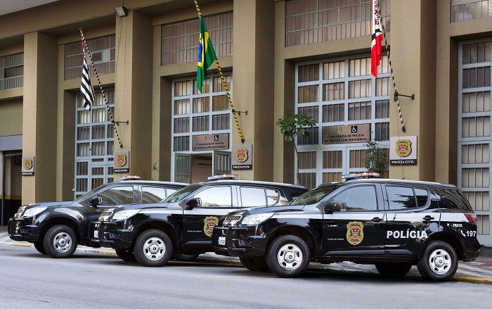 Polícia descobre ‘call center’ usado para o golpe do falso advogado e prende 16 estelionatários