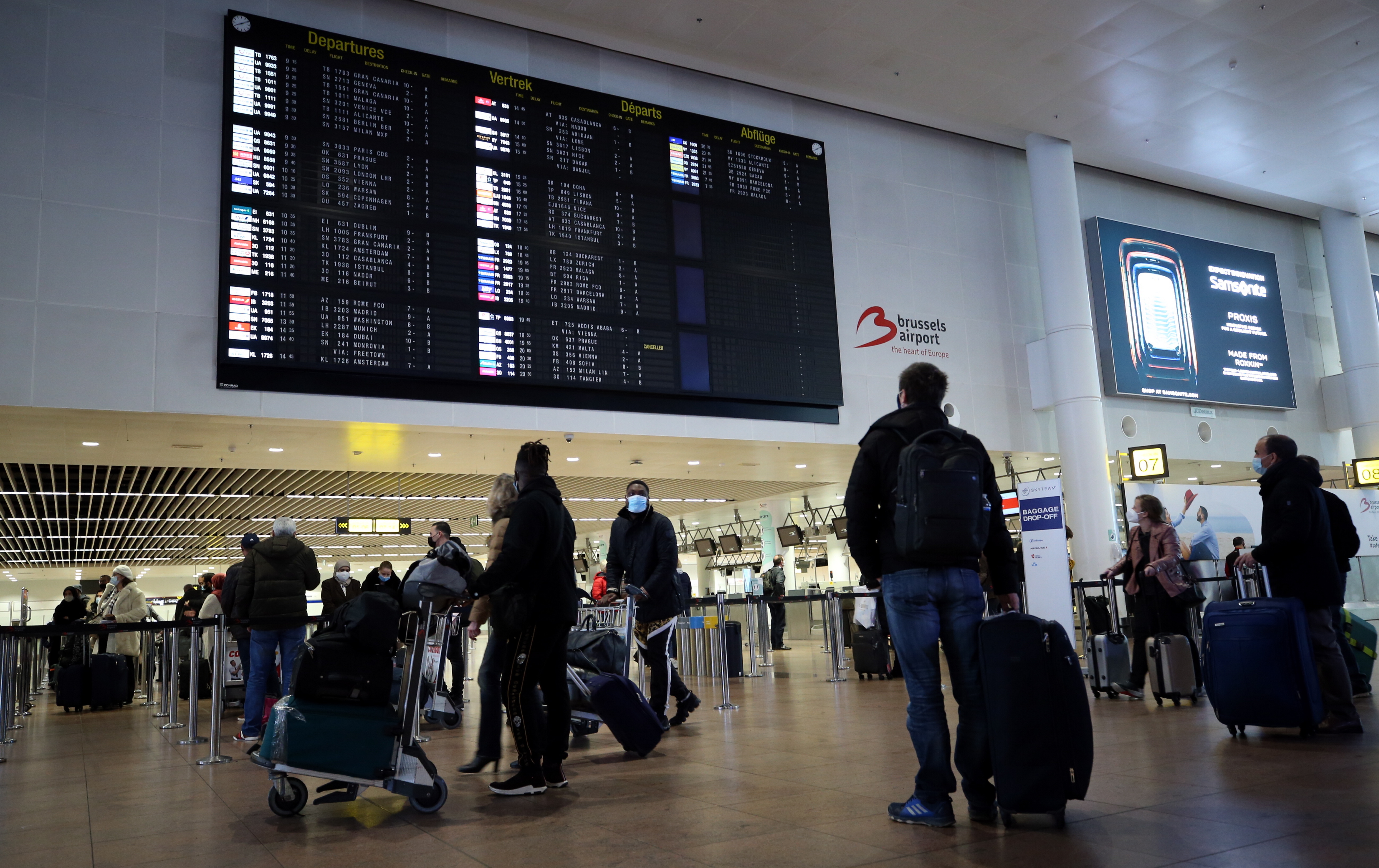 Ataque cibernético leva a atrasos e cancelamentos em aeroportos europeus