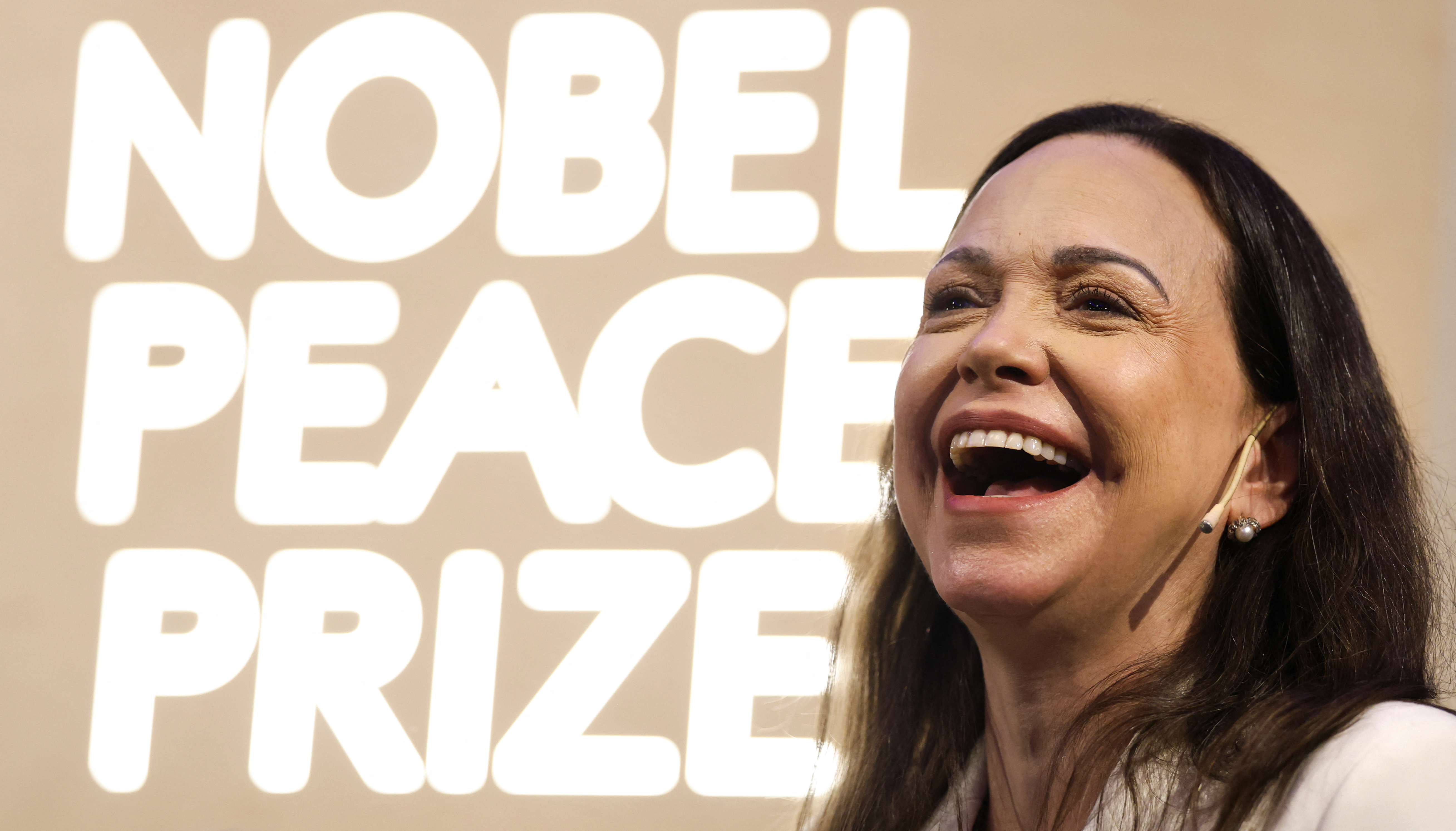 Opositora de Maduro não pode transferir Nobel da Paz a Trump, diz instituto