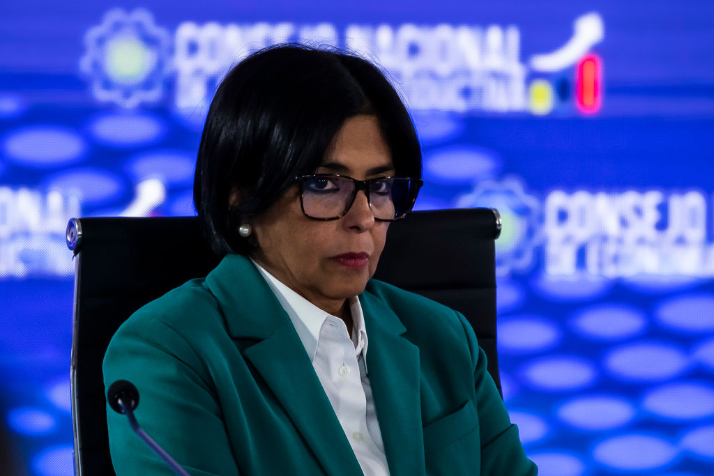 Trump derruba Maduro e faz acordo com ditadura da Venezuela